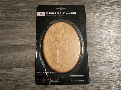 Staub magnetic wood trivet - wood,